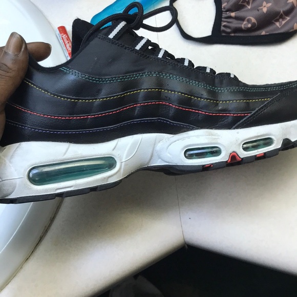 Air Max 95 - Picture 4 of 6